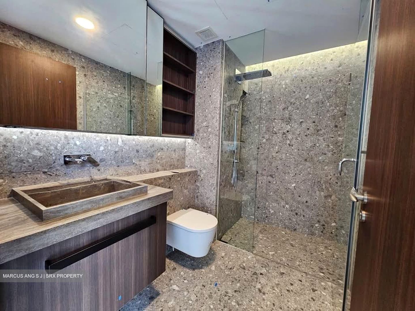 One Pearl Bank (D3), Apartment #581039671